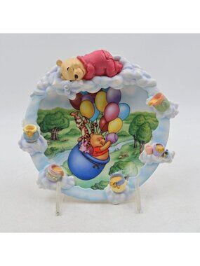 Disney Bradford Exchange Winnie the Pooh 3D Plate Every Cloud Has a Honey Lining